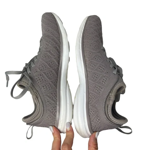 APL Techloom Phantom Sneakers Women's Size 8 Lace Up Rubber Sole - Picture 3 of 11